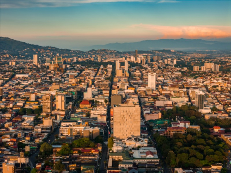 Le Costa Rica va autoriser les produits à base de cannabis dans les pharmacies